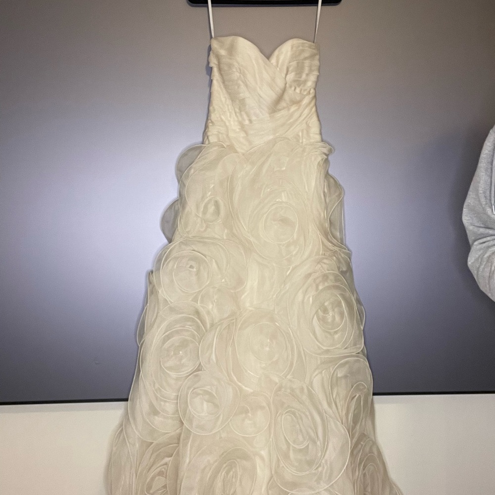Monique Lhuillier wedding dress (style Bliss)